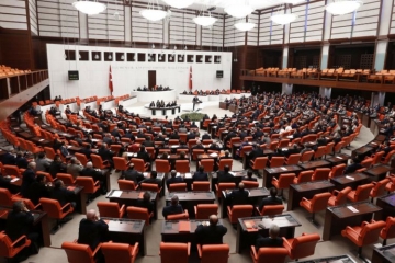 Türkiyə parlamenti prezident üsul-idarəsinə keçidlə bağlı dəyişiklik layihəsini qəbul edib