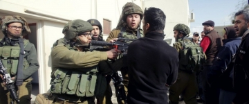 Sionist rejim hərbiçilərinin Məscidül-Əqsaya hücumu zamanı 50-dən çox fələstinli yaralanıb