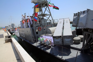 İran və Qazaxıstanın hərbi gəmiləri Bakıya gəlib
