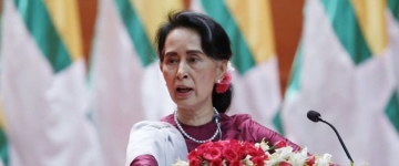 Myanma lideri “Oksford” mükafatından məhrum edilib