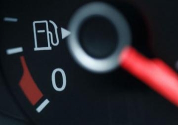 Avtomobilin daha az benzin yandırması üçün nə etməli?