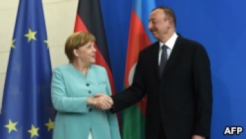 Merkel Azərbaycan qazını gözaltı edir