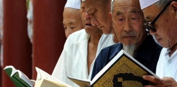 Çində qədim əlyazma Quran nüsxəsi ilk dəfə sərgilənir 