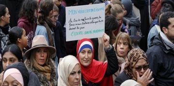 Fransada İslamofobiya əleyhinə yürüş keçirildi