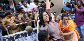 Hindistanda etirazlar zamanı 139 nəfər saxlanılıb
