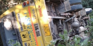 Hindistanda avtobus qəzası nəticəsində 19 nəfər öldü