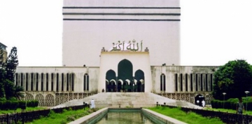 Banqladeşdə ən böyük məscidin xüsusiyyətləri
