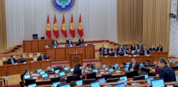 Qırğızıstan yenidən parlament seçkisinə gedir