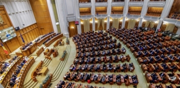 Rumıniya parlamenti hökumətə etimadsızlıq göstərdi 