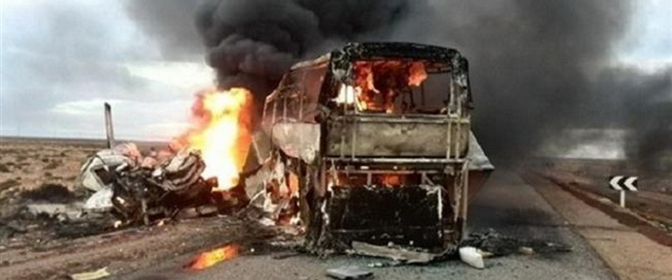 Yanacaq tankeri ilə sərnişin avtobusu toqquşdu: 36 nəfər həyatını itirdi 