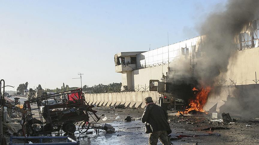 Əfqanıstandakı Baqram bazasında kamikadze hücumu: 4 ölü, 15 yaralı