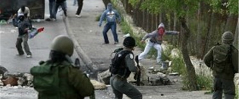 Sionist əsgərlərlə qarşıdurmada 50 fələstinli yaralanıb 