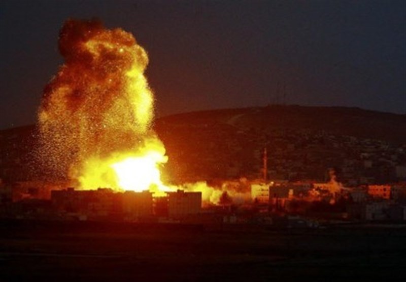Sionist rejim Suriyanın Mezze hərbi aerodromunu bombalayıb -VİDEO 