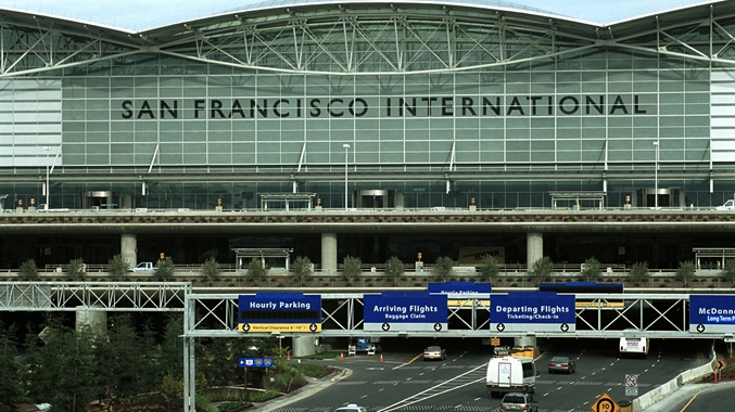 San-Fransisko aeroportunun dispetçerləri tarixin ən böyük aviaqəzasının qarşısını alıb