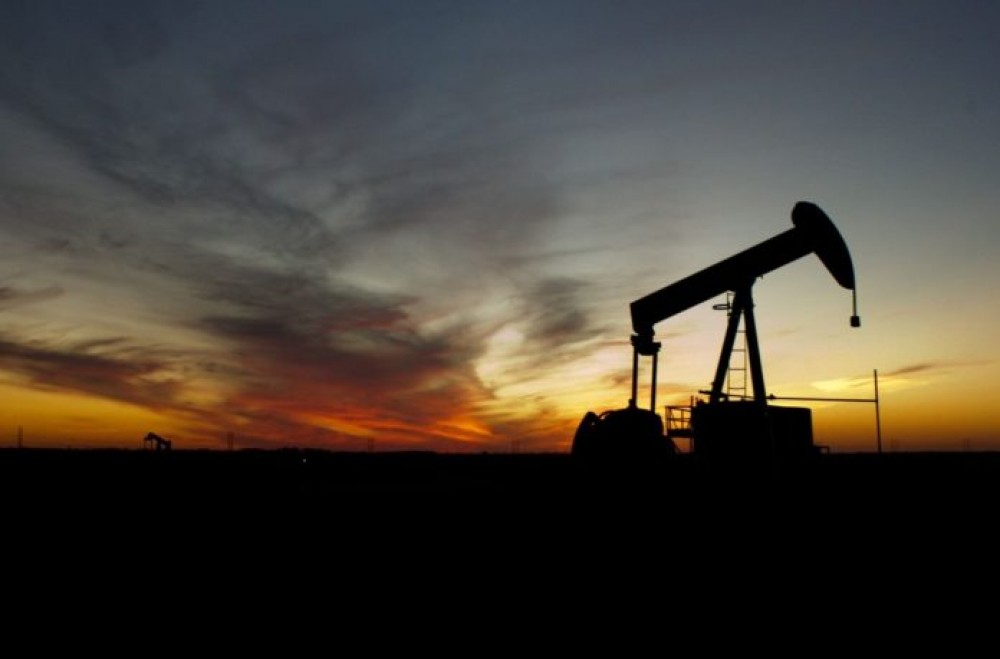 ABŞ-ın xam neft ehtiyatları 1,9 milyon barrel azalıb