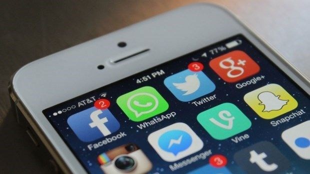 `WhatsApp` və `Instagram` məhkəməyə verildi 