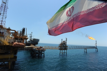 İranın neft ixracı sanksiyalardan əvvəlki səviyyəyə çatdırılıb
