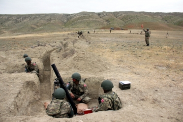 Azərbaycan irimiqyaslı hərbi təlimlərə hazırlaşır