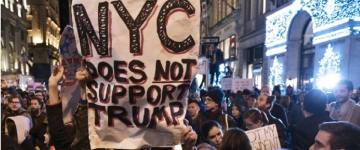 Nyu Yorkda Trampa qarşı etiraz aksiyası - FOTO