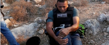 İsrail qüvvələri jurnalistlərə atəş açıb, xəsarət yetirdi - Foto 